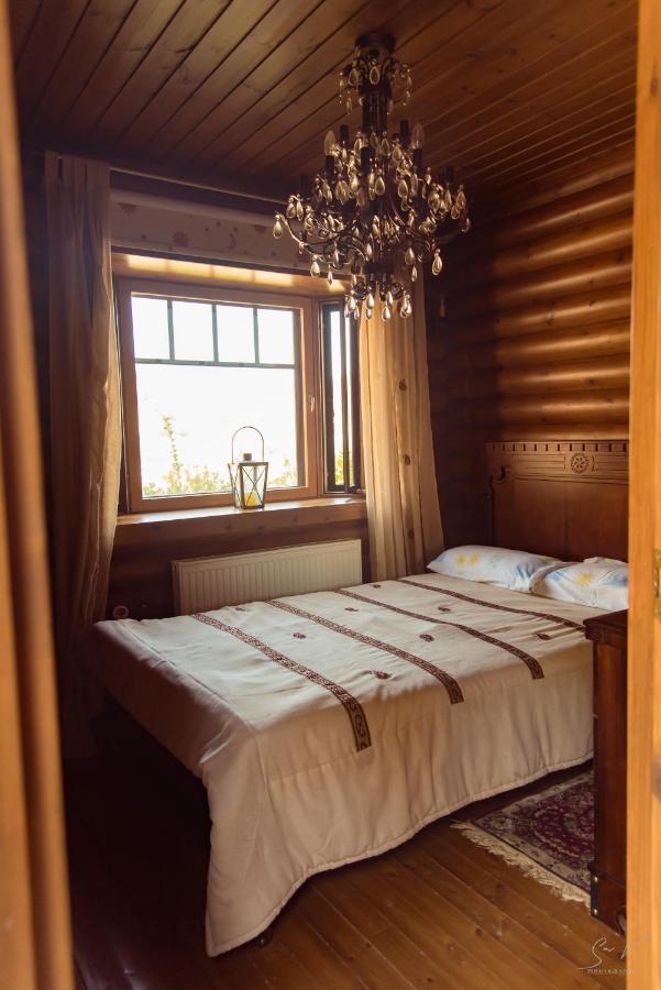 *2 Bdr Log House /Mountains/Queen Bed/Fireplace Gourri Exteriör bild