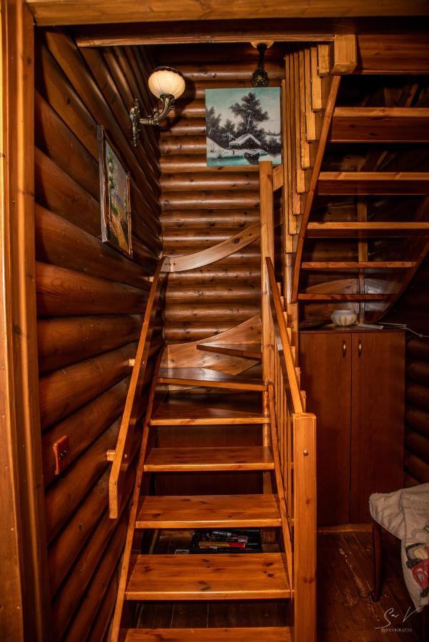 *2 Bdr Log House /Mountains/Queen Bed/Fireplace Gourri Exteriör bild